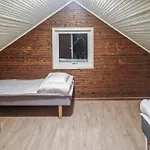 Feriehus 4 Bedroom Beautiful In Limingen