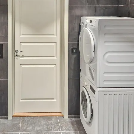 4 Bedroom Beautiful In Limingen Prázdninový dům *