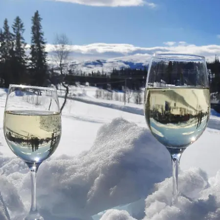 4 Bedroom Beautiful In Limingen *